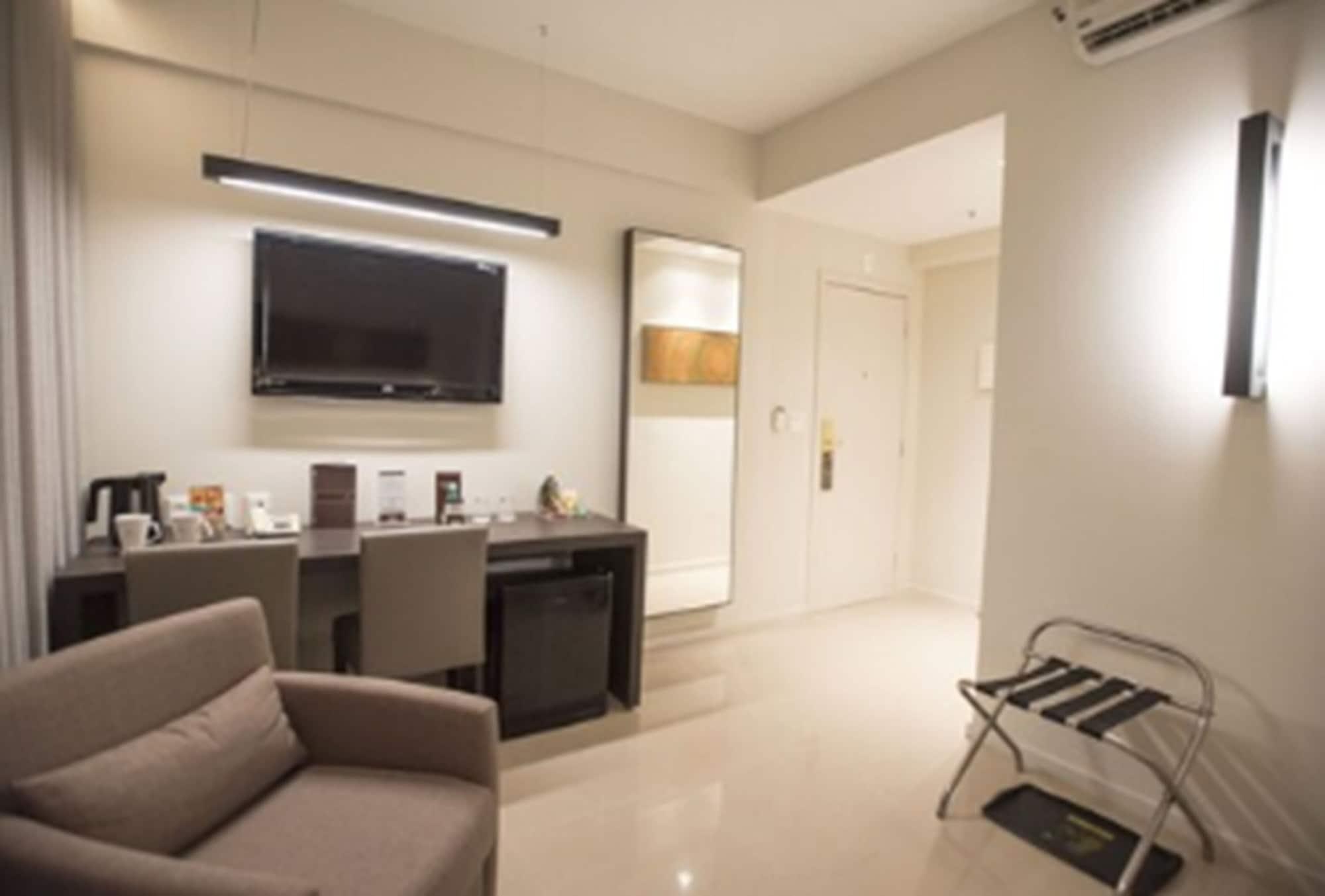 Royal Boutique Savassi Hotel Belo Horizonte Eksteriør bilde A room at the hotel
