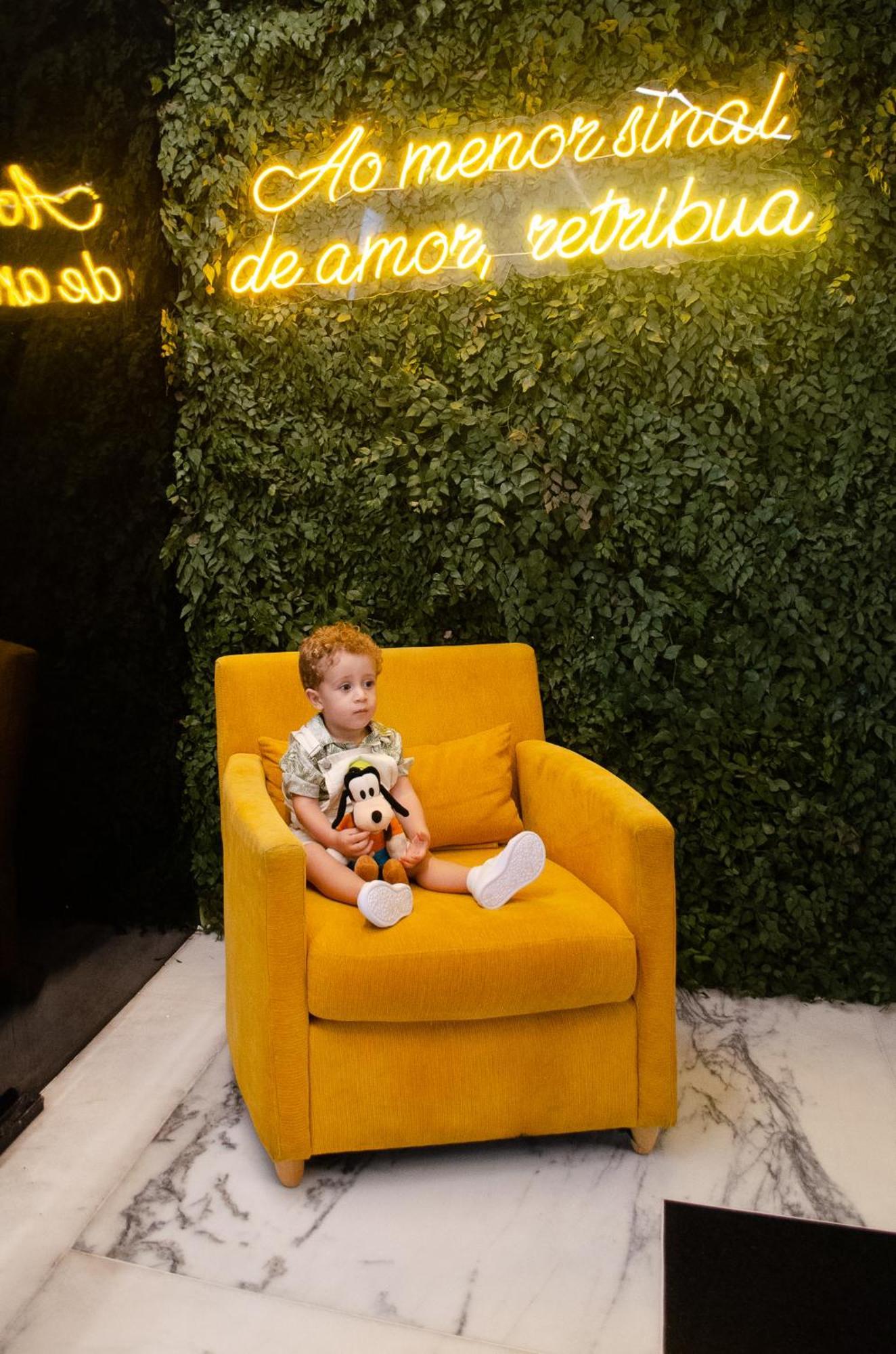 Royal Boutique Savassi Hotel Belo Horizonte Eksteriør bilde A child with a Goofy plush