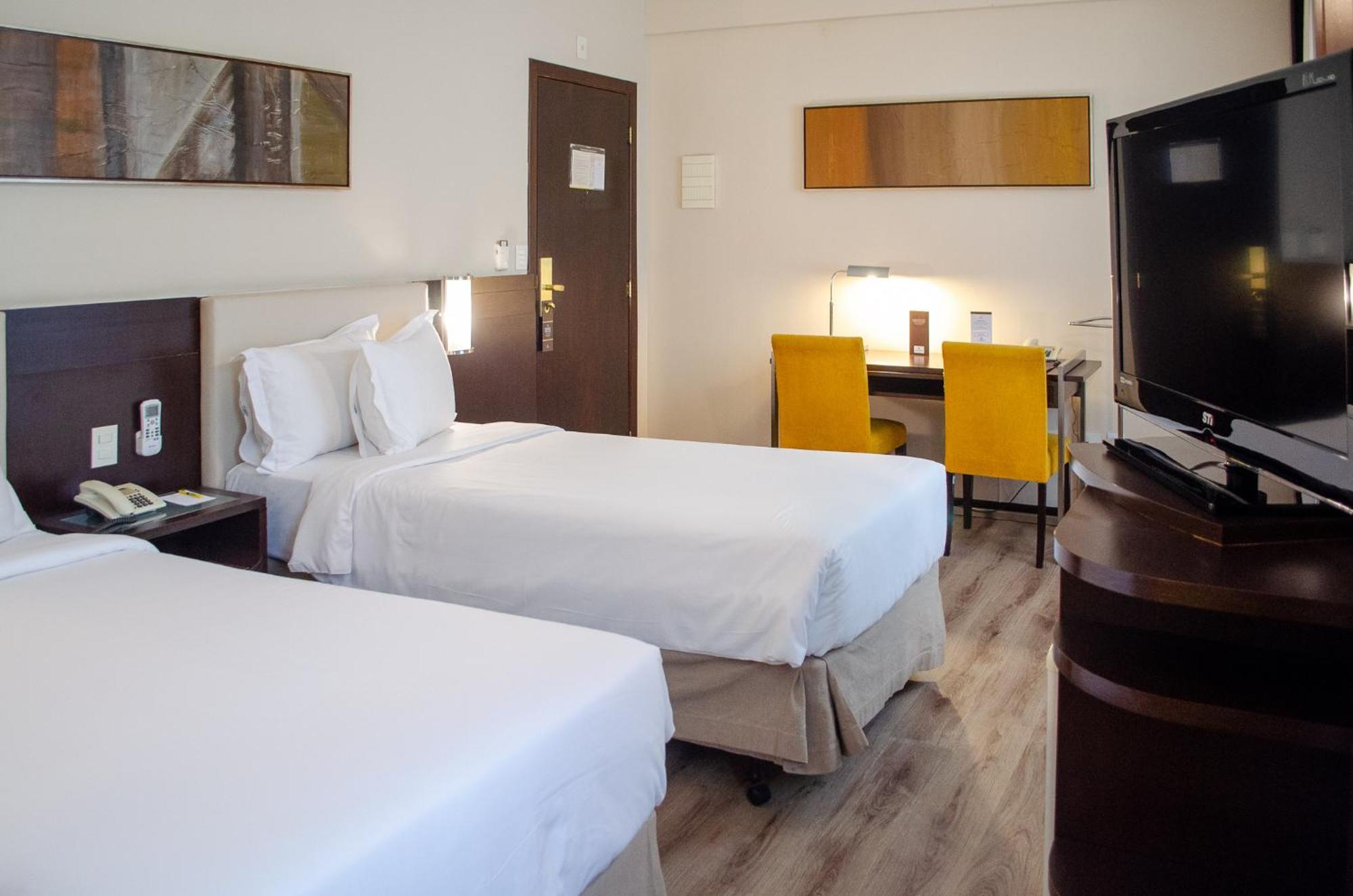 Royal Boutique Savassi Hotel Belo Horizonte Eksteriør bilde A typical room at the hotel